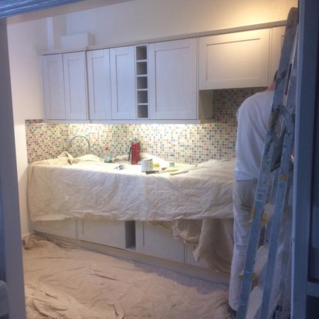 Painting a kitchen and kitchen units in Finchley N12